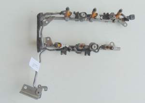 LISTWA WTRYSKOWA INFINITI Q50 3.7 24079EY00A