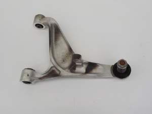 WAHACZ TYŁ GÓRNY PRAWY INFINITI Q50 HYBRID