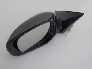 LUSTERKO LEWE INFINITI Q70 2013-