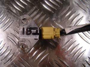 CZUJNIK UDERZENIOWY NISSAN GTR GT-R