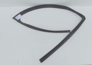 USZCZELKA DRZWI PRAWY PRZÓD INFINITI Q5O 80330