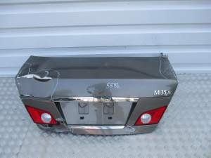 LAMPA TYŁ INFINITI M35 M45
