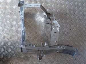 OKULAR PRAWY WZMOCNIENIE LEXUS RX300