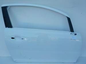 OPEL CORSA D DRZWI PRAWY PRZÓD