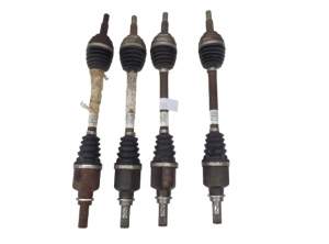 PÓŁOŚ LEWA RENAULT CLIO III 1.5