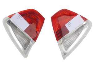 LAMPA TYLNA W KLAPĘ PRAWA LUB LEWA TYŁ BMW 3 E90