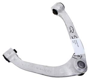 WAHACZ GÓRNY PRZÓD PRAWY INFINITI Q50