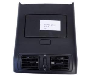 KRATKA NAWIEWU W TUNEL TYŁ INFINITI Q70 LIFT