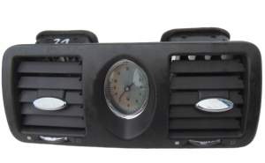 ZEGAR KRATKA WENTYLACJI DESKI MASERATI GHIBLI 3.0D