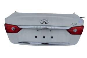 KLAPA BAGAŻNIKA GOŁA INFINITI Q50