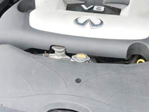 ZBIORNIK WYRÓWNAWCZY INFINITI QX70 FX50