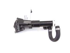 SPRYSKIWACZ LAMPY PRZÓD LEWY NISSAN GT-R GTR