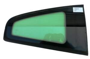 SZYBA BOCZNA KAROSERYJNA PRAWA INFINITI G35 COUPE