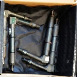 WTRYSK WTRYSKIWACZ NISSAN NAVARA D22 2.5d