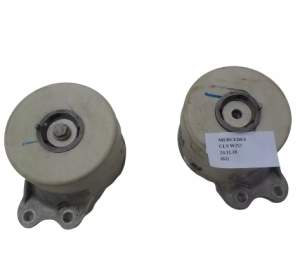 MERCEDES CLS W257 PODUSZKA SILNIKA PRAWA