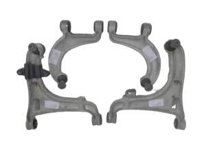 WAHACZ TYŁ DOLNY LEWY MASERATI GRANTURISMO