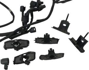 KOSZYCZEK CZUJNIKA PDC PRZÓD INFINITI Q70 LIFT