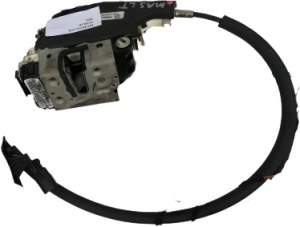 ZAMEK DRZWI LEWY TYŁ MASERATI GHIBLI 670030899