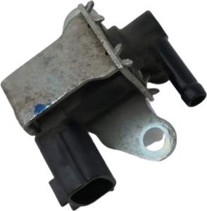 ZAWÓR PODCIŚNIENIA NISSAN MICRA K13 1.2B