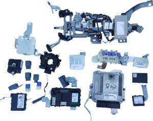 TAŚMA W KIEROWNICĘ ZWIJAK INFINITI QX70 FX30 FX37