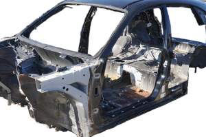 ĆWIARTKA PODŁUŻNICA LEWA INFINITI FX35 FX45 03-08