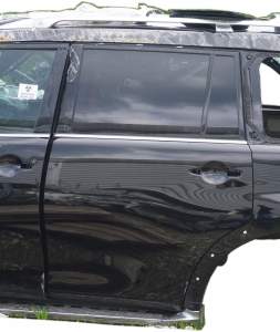 SZYBA DRZWI MAŁA LEWY TYŁ INFINITI QX80