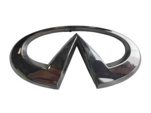 EMBLEMAT LOGO NA GRILL INFINITI FX35 FX45 03-06