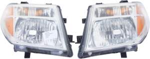 LAMPA PRAWY PRZÓD NISSAN NAVARA D40 FRONTIER