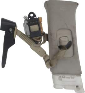 PAS BEZPIECZ. NAPINACZ OSŁONA INFINITI QX70 FX37