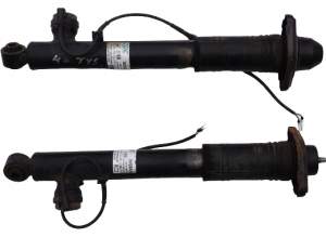AMORTYZATOR TYŁ PRAWY LEWY 50% INFINITI QX70 FX37