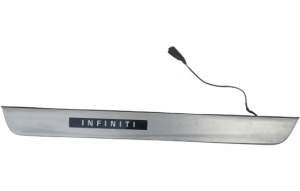 LISTWA PROGOWA LED PRZÓD INFINITI Q50