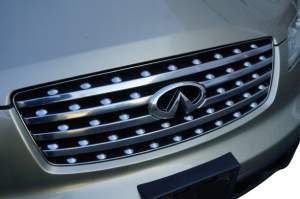 GRILL ATRAPA CHŁODNICY INFINITI FX35 FX45