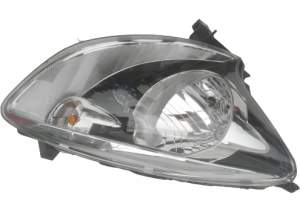 LAMPA PRAWA PRZEDNIA NISSAN MICRA K13 LIFT