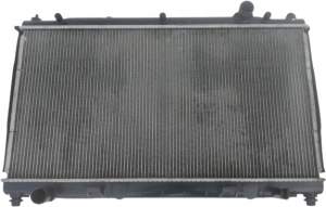 CHŁODNICA WODY INFINITI Q50