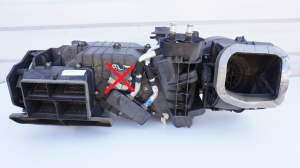 NAGRZEWNICA WENTYLATOR NISSAN FRONTIER NAVARA D40