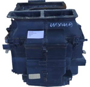 NAGRZEWNICA NISSAN MAXIMA A34