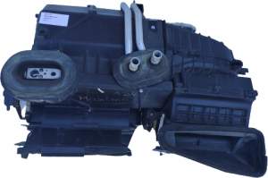 NAGRZEWNICA PAROWNIK DMUCHAWA NISSAN MAXIMA A34