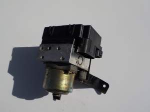 POMPA ABS MITSUBISHI PAJERO SPORT II 2,5 TD MR955425