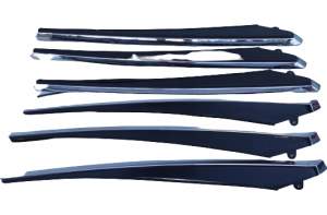 LISTWA ZGARNIAJĄCA DRZWI TYŁ NISSAN MAXIMA A34