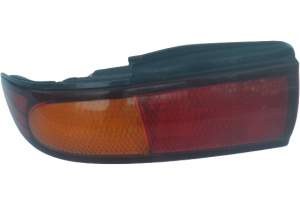 LAMPA LEWY TYŁ NISSAN 200SX S14