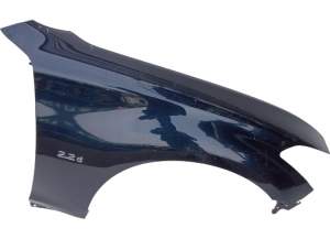 BŁOTNIK PRZÓD PRAWY INFINITI Q70 M30 M35 M37 M56