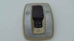 OŚWIETLENIE LAMPKA  VOLVO XC60 LIFT