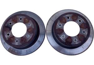 TARCZA HAMULCOWA TYŁ PRAWA LEWA MITSUBISHI PAJERO SPORT II