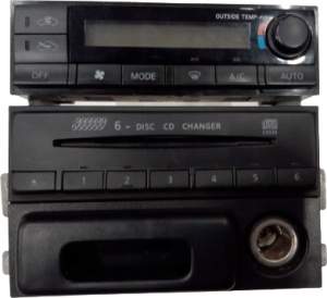 ZMIENIARKA PŁYT 6 CD NISSAN X-TRAIL T30