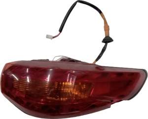 LAMPA PRAWA TYŁ INFINITI QX70 FX30 FX35 FX37 FX50