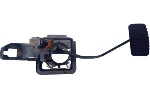 PEDAŁ HAMULCA MITSUBISHI PAJERO SPORT II L200