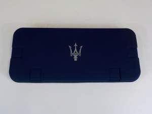 PRZYBORNIK POKROWIEC MASERATI GHIBLI