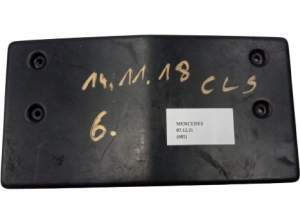 PODKŁADKA TABLICY MERCEDES CLS W219 USA