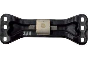 ŁAPA WSPORNIK SKRZYNI MERCEDES E W211 CLS W219