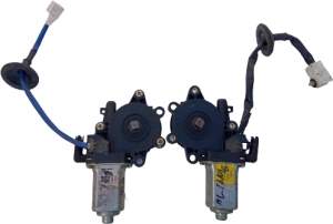 SILNICZEK SZYBY PRAWY LEWY PRZÓD NISSAN ALTIMA L31